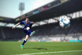 2026世界杯-胜负难料，费德勒巅峰对决与Ning50激战快船的交错瞬间